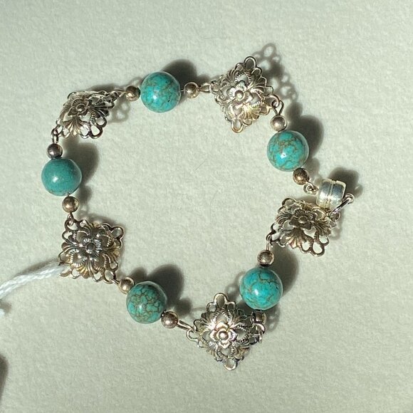 Handmade Jewelry - Turquoise Colored Beaded Vintage Silver Bracelet
